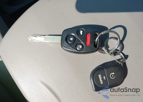 2013 Honda Pilot Lx z USA, uszkodzony, nr VIN 5FNYF4H27DB076868